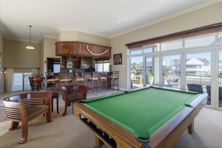 6 Bedroom Property for Sale in Royal Alfred Marina Eastern Cape